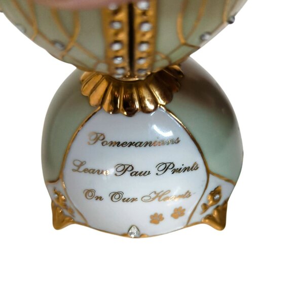 Heirloom Porcelain Faithful Friend Musical Egg Pomeranian Limited 2006 - Picture 8 of 8
